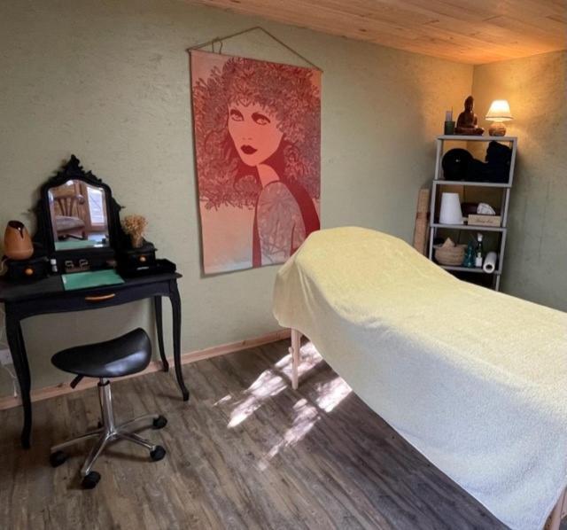 Instant Zen Bed & Breakfast Saint-Vivien-de-Medoc Exterior photo