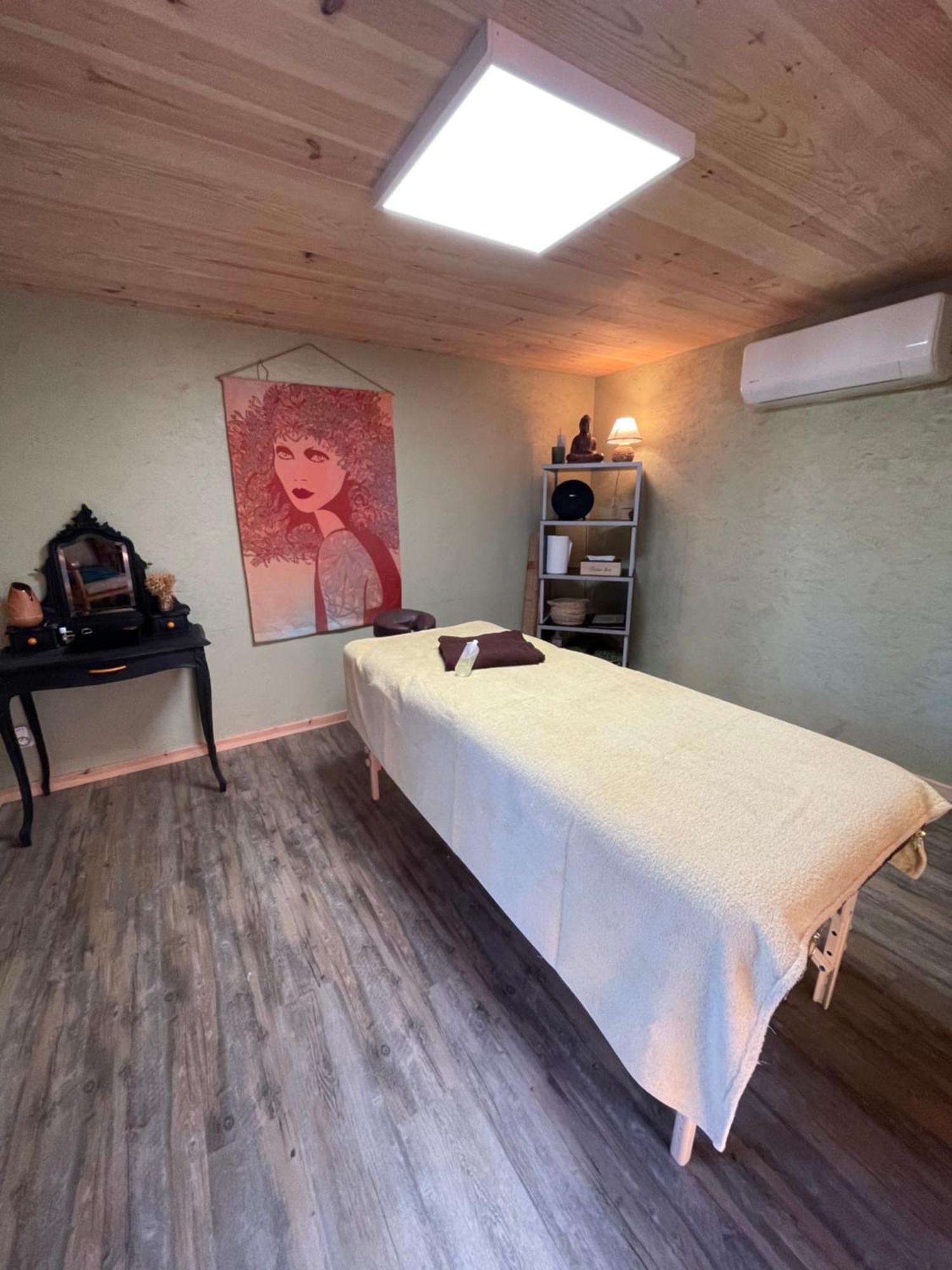 Instant Zen Bed & Breakfast Saint-Vivien-de-Medoc Exterior photo